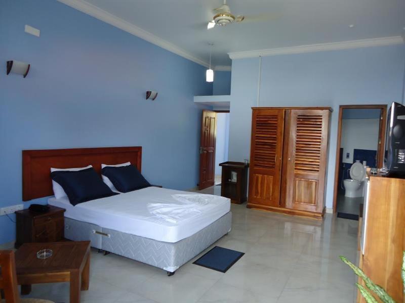 Rani Beach Resorts Negombo Exterior photo